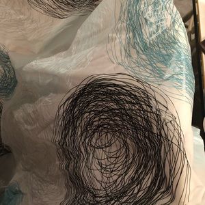 🚿 Shower curtain blue and black with splash protective layer